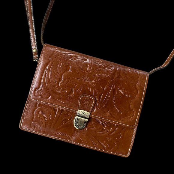 Patricia Nash Embossed Leather Crossbody Shoulder Bag Floral Purse Wristlet - Picture 1 of 12